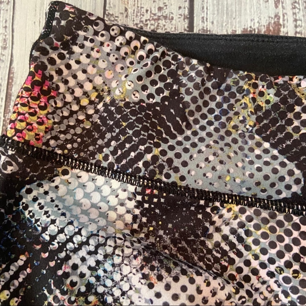 PrAna Roxanne Printed Leggings. Size Medium. EUC. - Picture 6 of 11